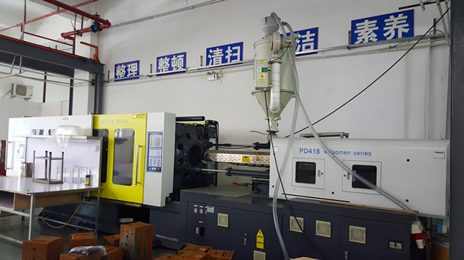 注塑機(jī).jpg 注塑機(jī).jpg