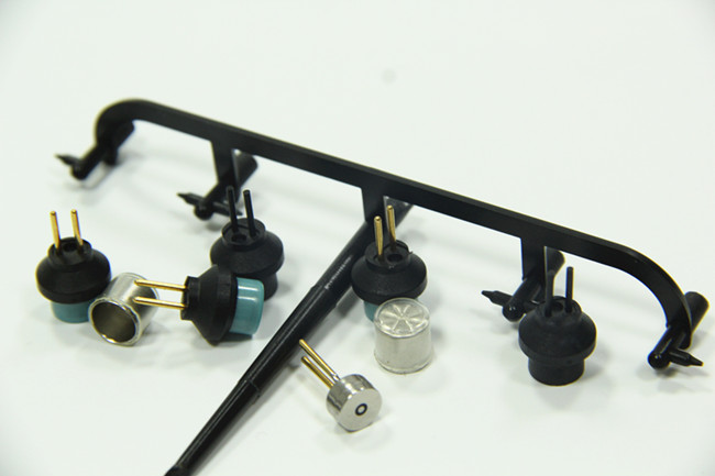 天津客戶第四套復(fù)制模具找深圳鴻凱運(yùn)提供優(yōu)化方案 天津客戶第四套復(fù)制模具找深圳鴻凱運(yùn)提供優(yōu)化方案